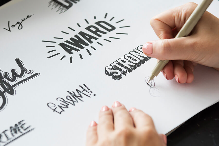 Read more about the article Seven Trends in Custom Logo Design: What’s In and What’s Out in 2024